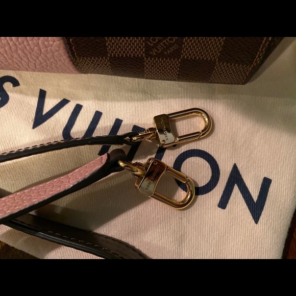 Louis Vuitton Bond Street BB - Picture 7 of 9